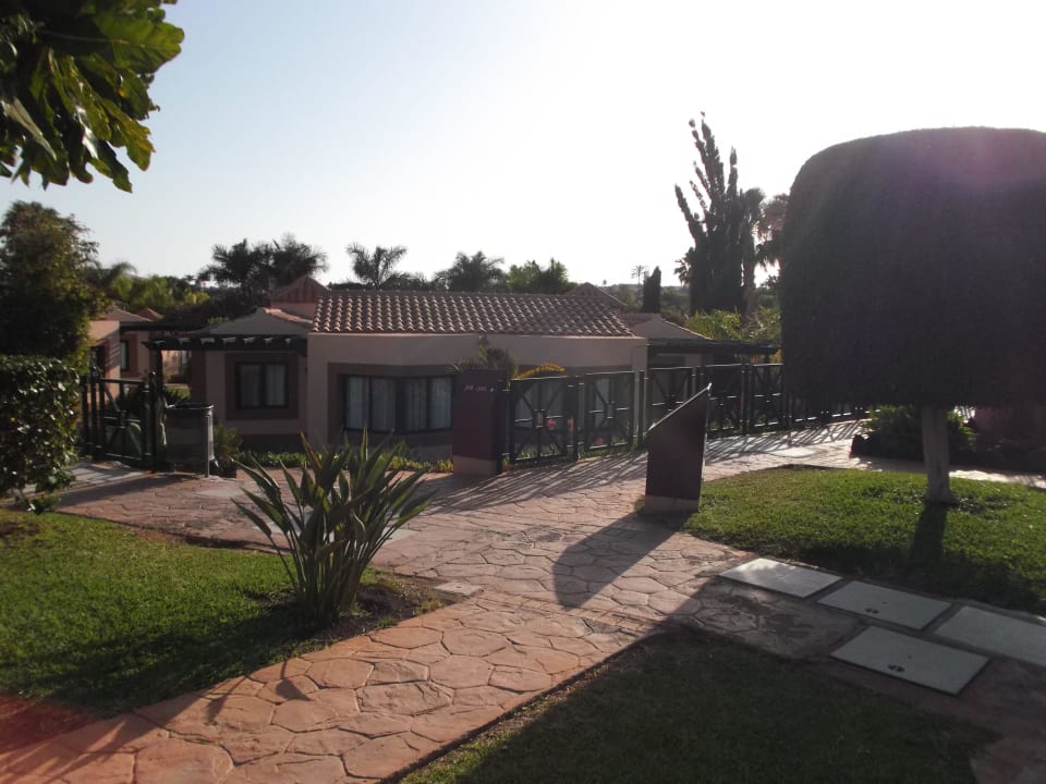 Wie kleine Dorf  allsun Hotel Esplendido