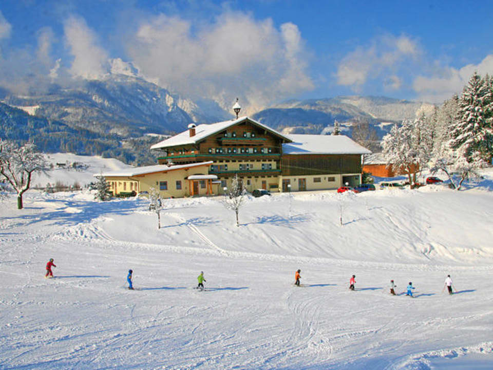 Zehenthof im Winter Landgasthof Zehenthof