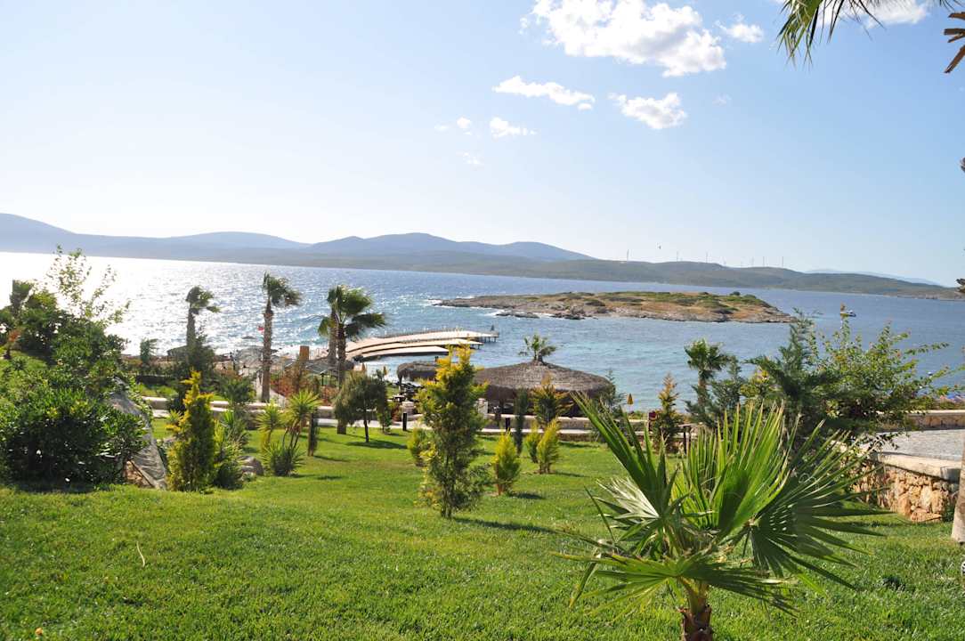 Blick aufs Meer und Steg Royal Teos Thermal Resort Clinic & SPA