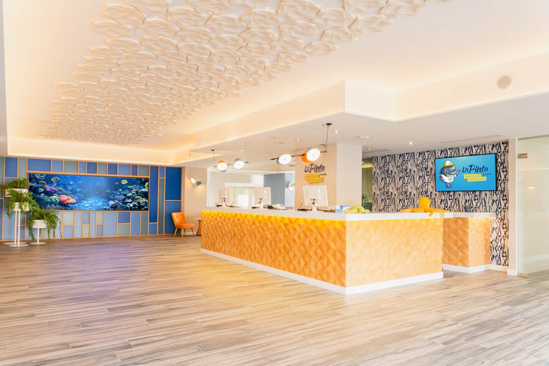 Lobby HOVIMA La Pinta Beachfront Family Hotel