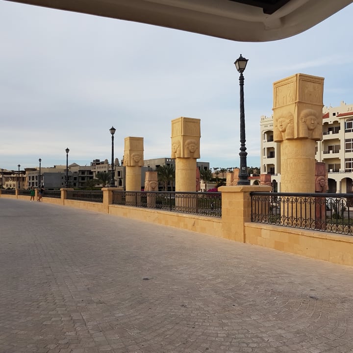 Strand Gravity Hotel & Aquapark Sahl Hasheesh