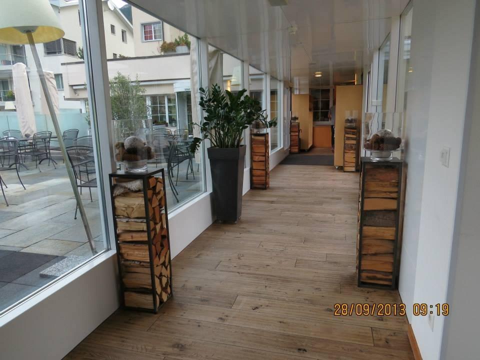 Hotelgang Hotel Lenzerhorn – Alpine Stay, Spa & Savour