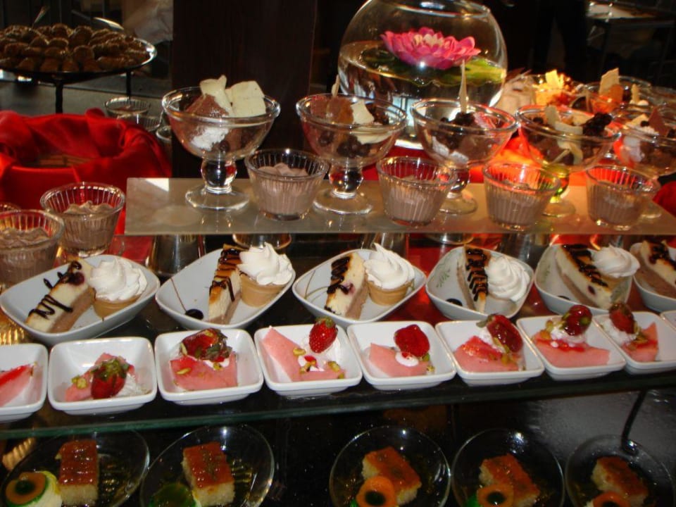 Dessert Limak Lara Deluxe Hotel & Resort