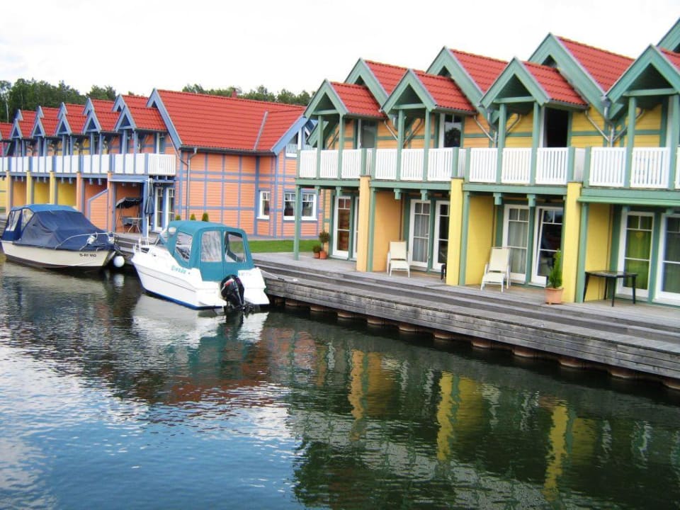 Eigener Anlegesteeg Precise Resort Hafendorf Rheinsberg