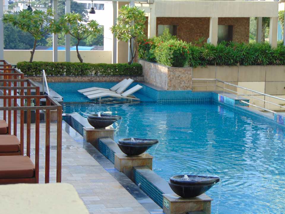 Pool Hotel The Westin Chennai Velachery