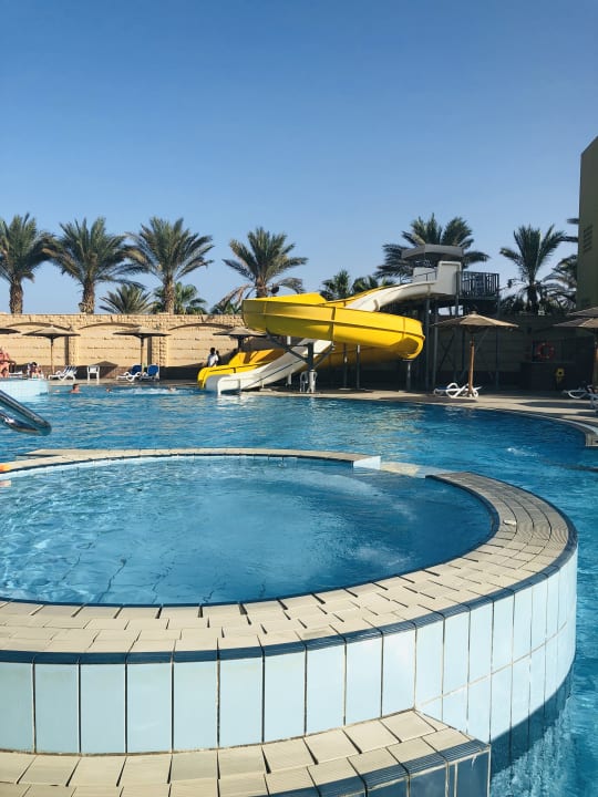 Pool Palm Beach Resort