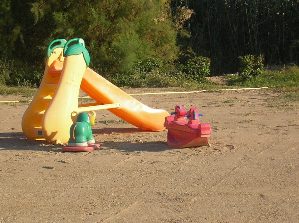 Kinderspielplatz vom Kerem-Resort Tiana Beach Resort