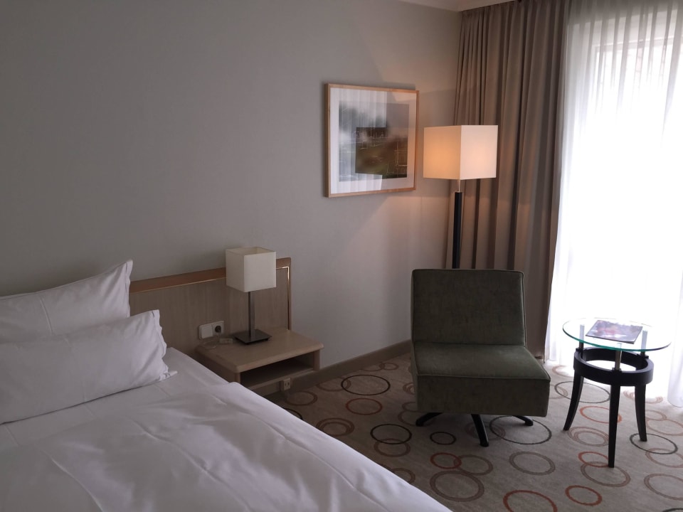 Blick in ein Einzelzimmer ( 258 ) Mercure Hotel Düsseldorf Kaarst