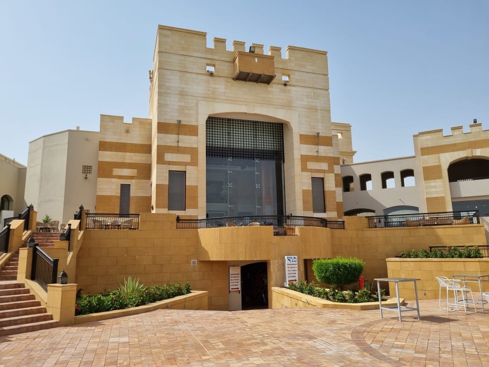 Außenansicht Pickalbatros Palace Hotel-Port Ghalib