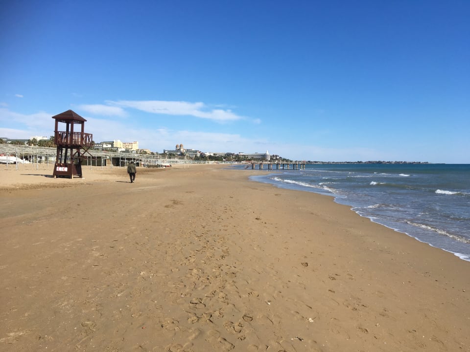 Strand Luna Blanca Resort & Spa