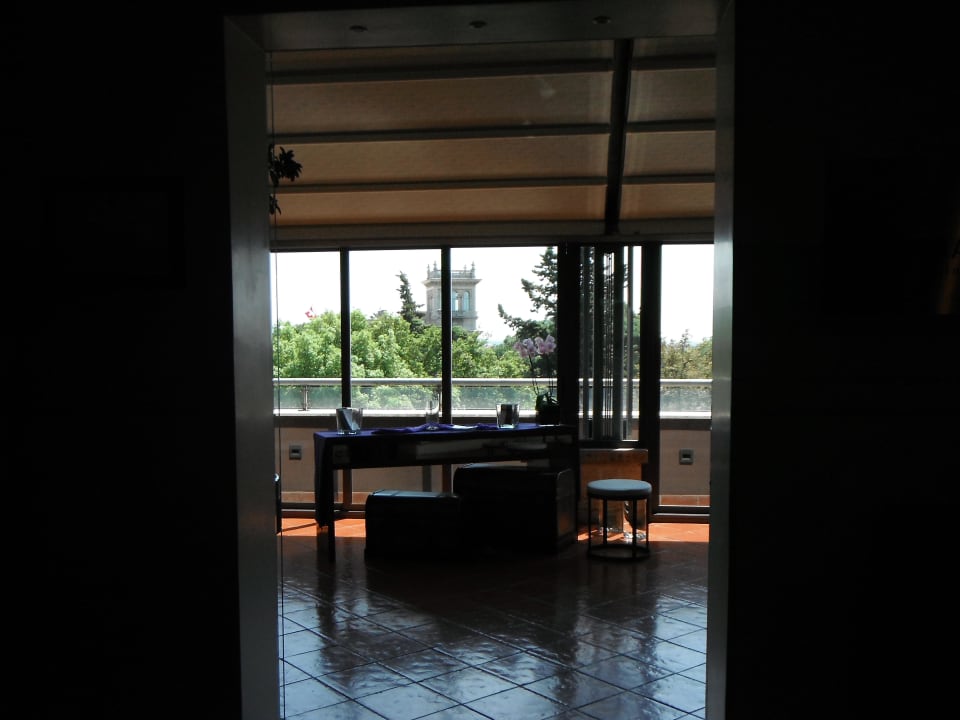 Blick vom Lift in die Bar Hotel Sofitel Rome Villa Borghese