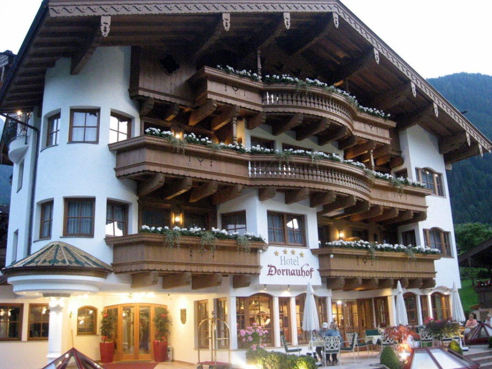 Dornauhof (von vorne) Hotel Dornauhof
