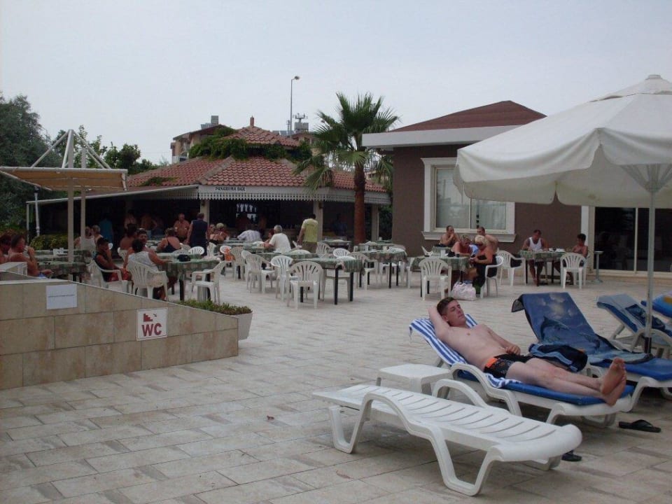 Poolanlage mit Blick auf Panoramabar Side Alegria Hotel & Spa - Adults only +16