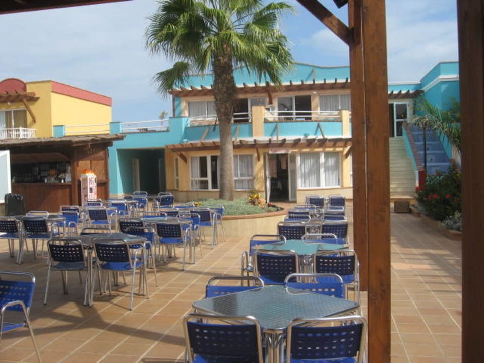 Bar przy basenie Hotel Arena Beach