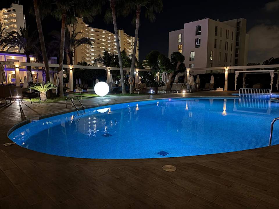 Pool BG Hotel Caballero