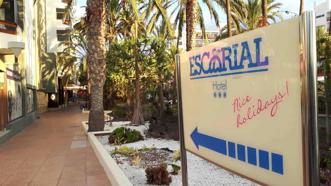 Außenansicht Bull Escorial & Spa