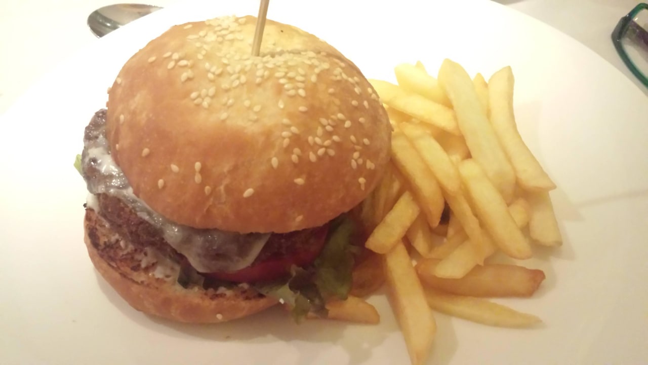 Burger Fort Arabesque Resort, Spa & Villas