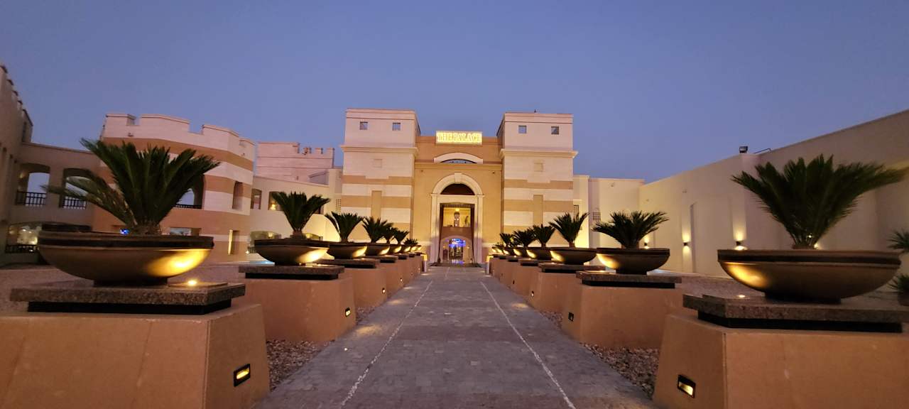 Außenansicht Pickalbatros Palace Hotel-Port Ghalib