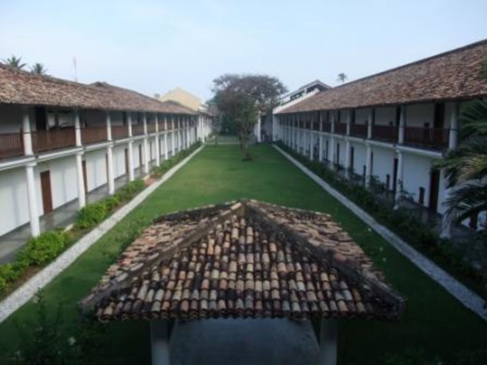 Innenhof The Fortress Resort & SPA