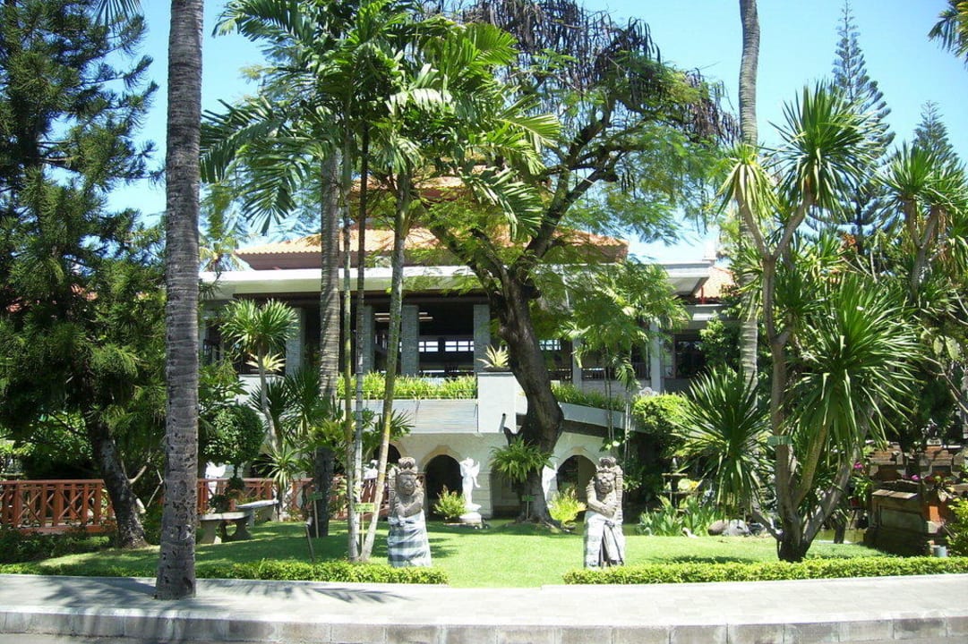 Außenansicht Bali Dynasty Resort