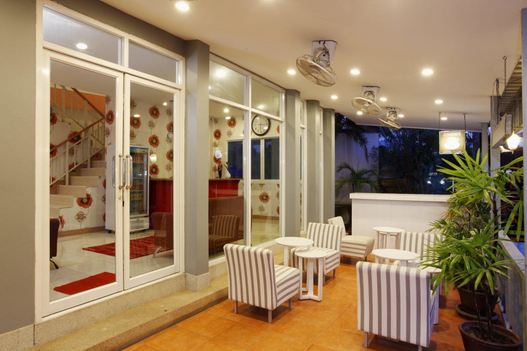 Hotel Patio Hotel B-Bossa Patong