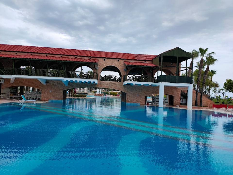 Pool Limak Limra Hotel & Resort