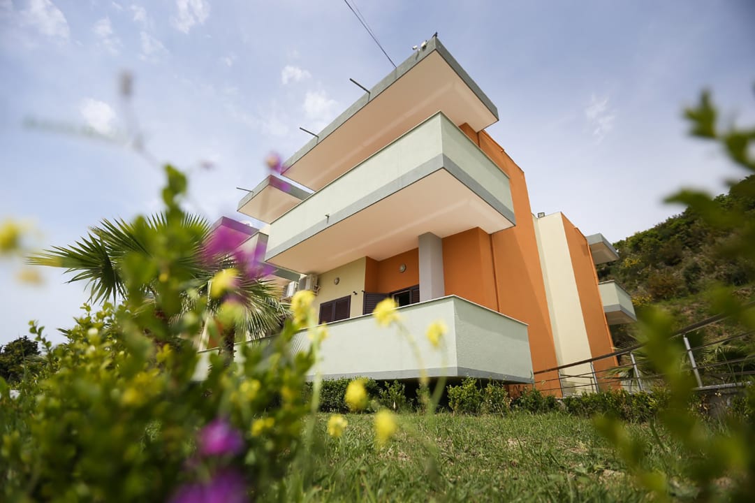 Außenansicht Hotel Jaho