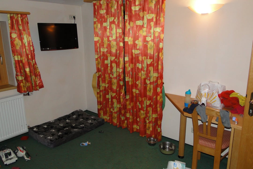 Kinderteil des Zimmers Hotel Neubergerhof