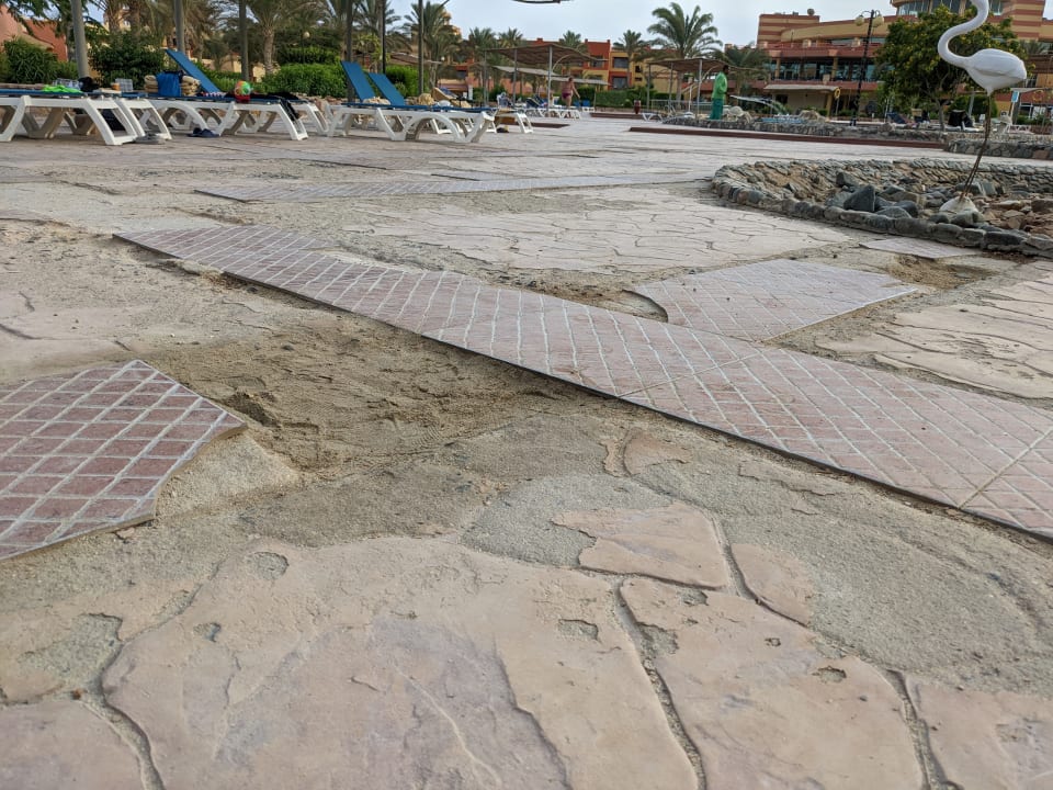 Pool Malikia Resort Abu Dabbab