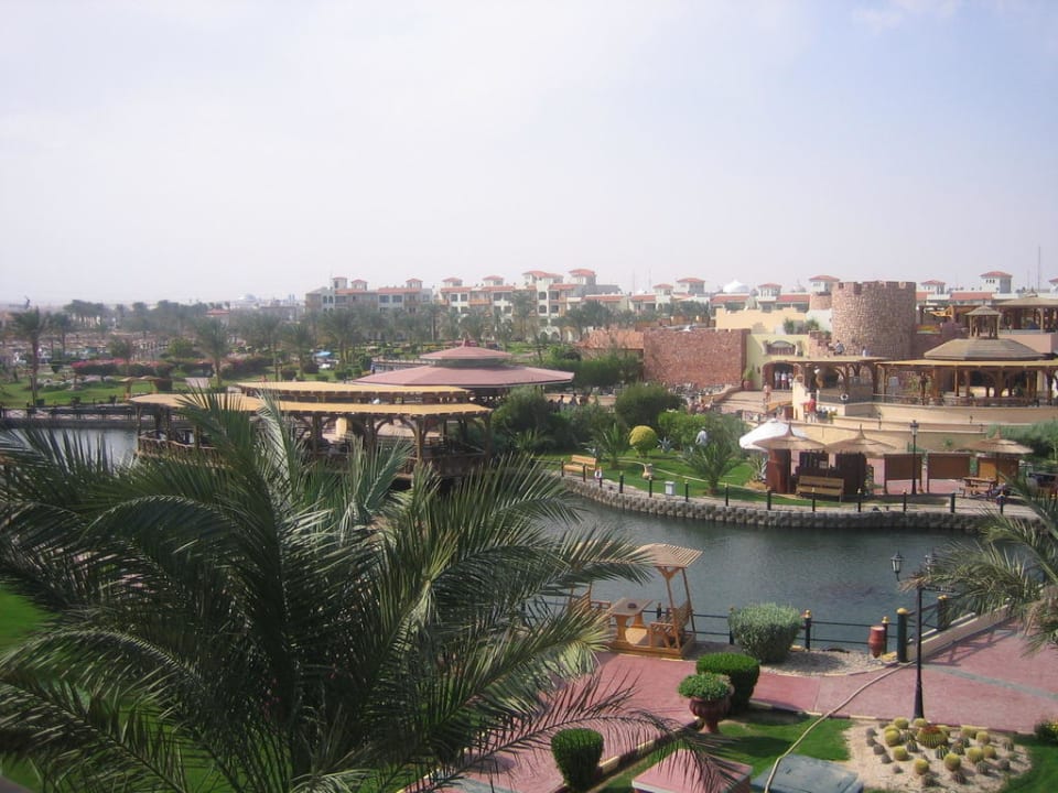 Ausblick vom Balkon unseres Zimmers Pickalbatros Dana Beach Resort - Hurghada