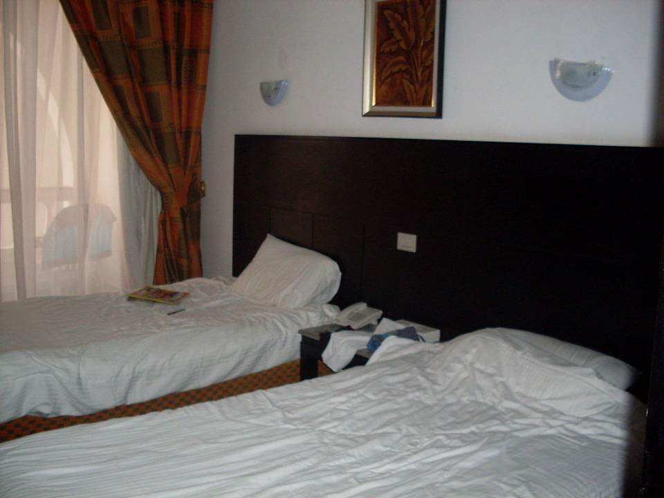 Наш номер Pickalbatros Alf Leila Wa Leila Resort - Neverland Hurghada