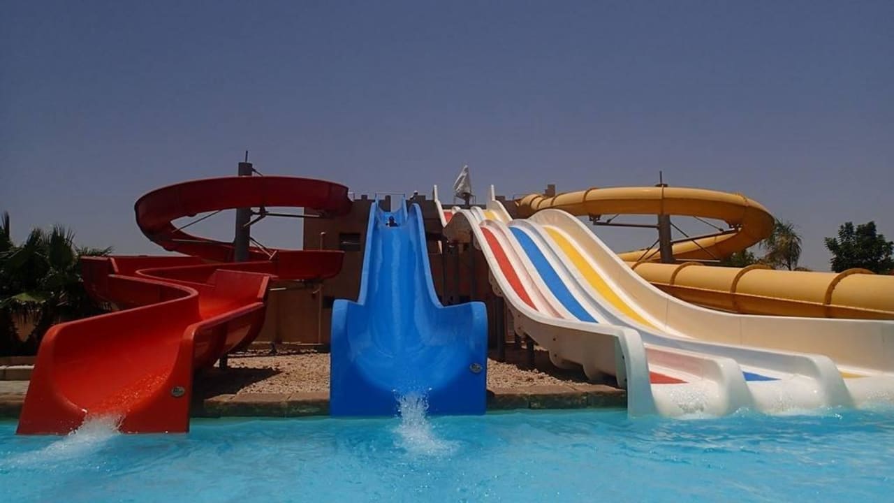 Zjeżdżalnie Three Corners Sea Beach Resort