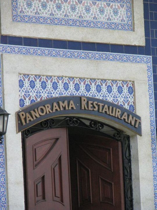 Eingang Panoramarestaurant Ali Bey Club