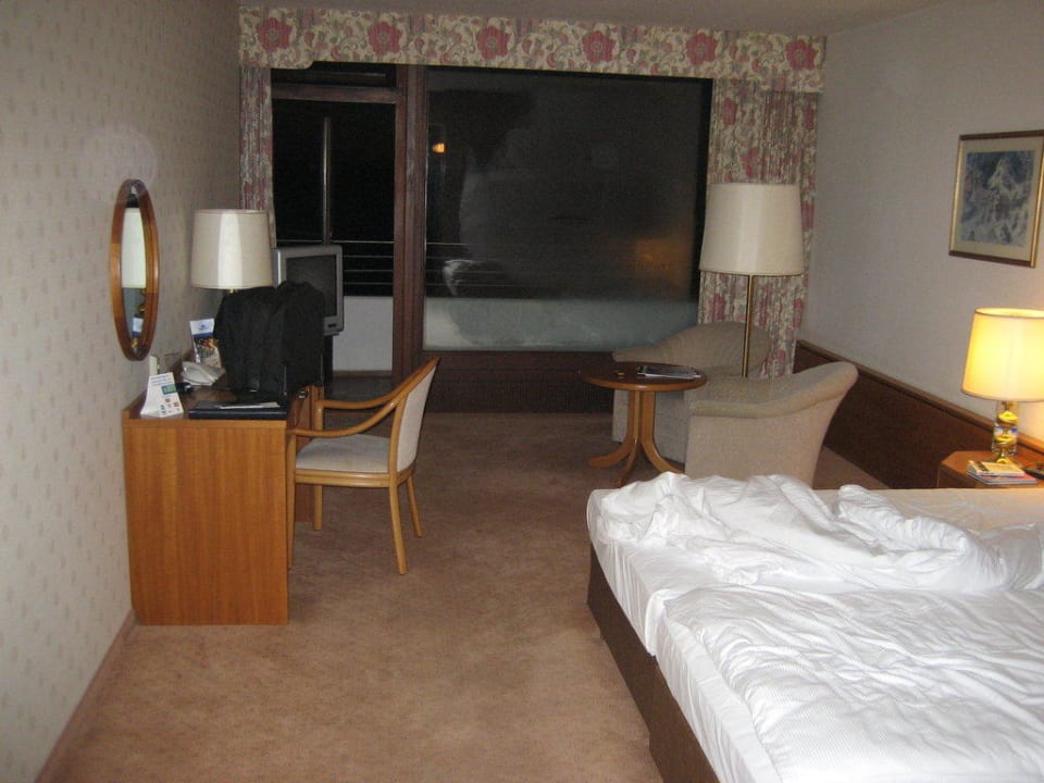 Standardzimmer im 70er Stil PLAZA Premium Timmendorfer Strand