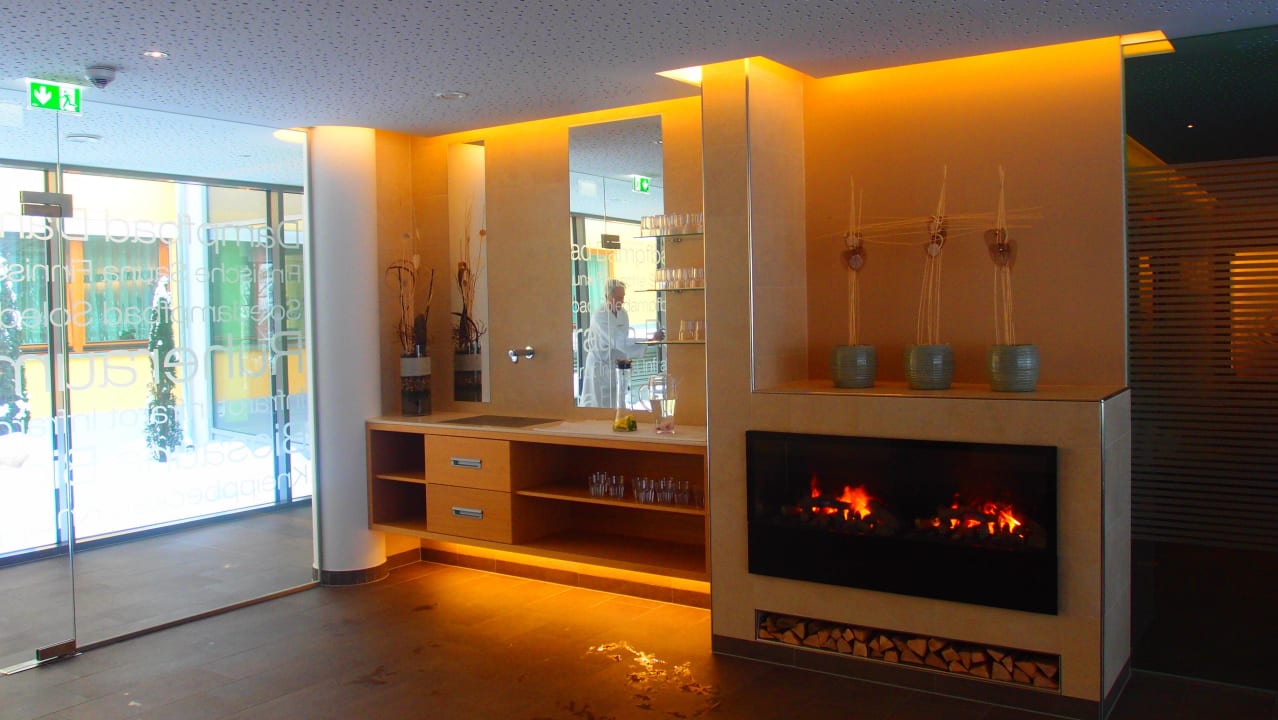 Trinkbrunnen im Saunabereich Dorfhotel Fasching