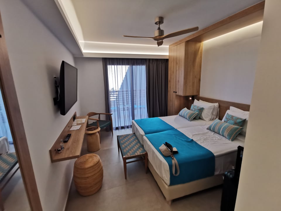 Zimmer Hotel Aphrodite Beach Club