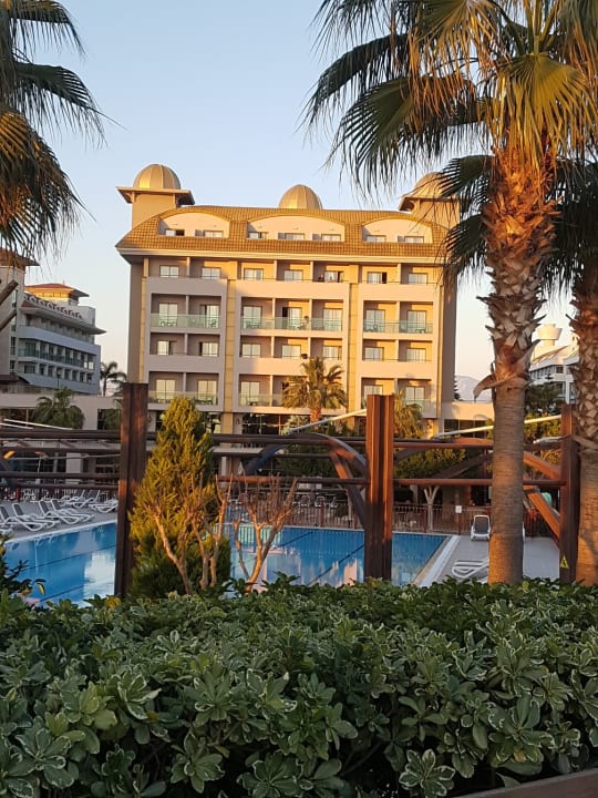 Außenansicht Aydinbey Kings Palace & Spa