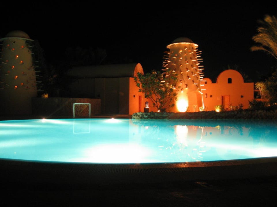 wunderschön beleuchtete Anlage Grand Makadi