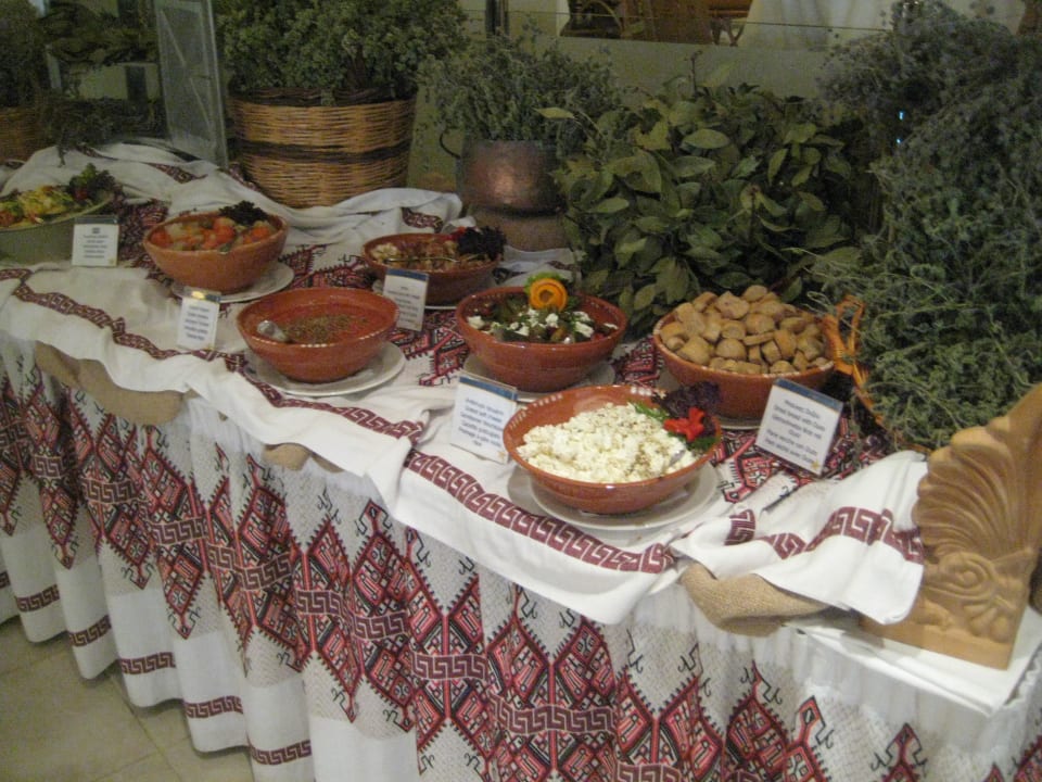 Abendessen griechische Spezialitäten kalt Iberostar Selection Creta Marine