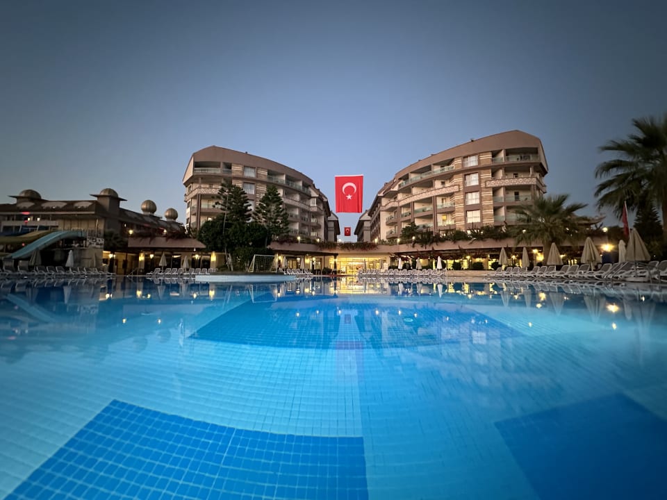 Pool Seamelia Beach Resort