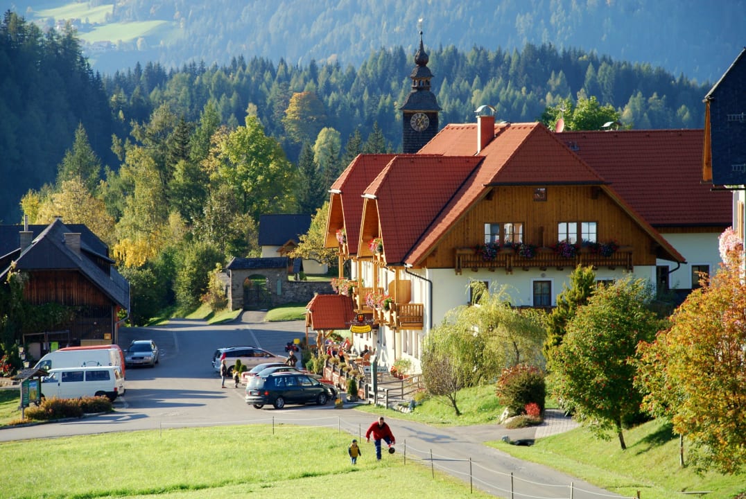 Herbststimmung in der Karchau Alpengasthof Moser
