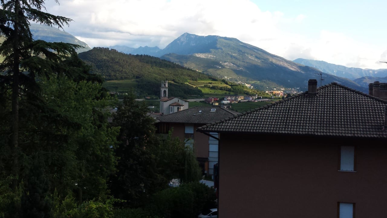 Ausblick auf die Berge von Rovereto Apartments Residence Concaverde
