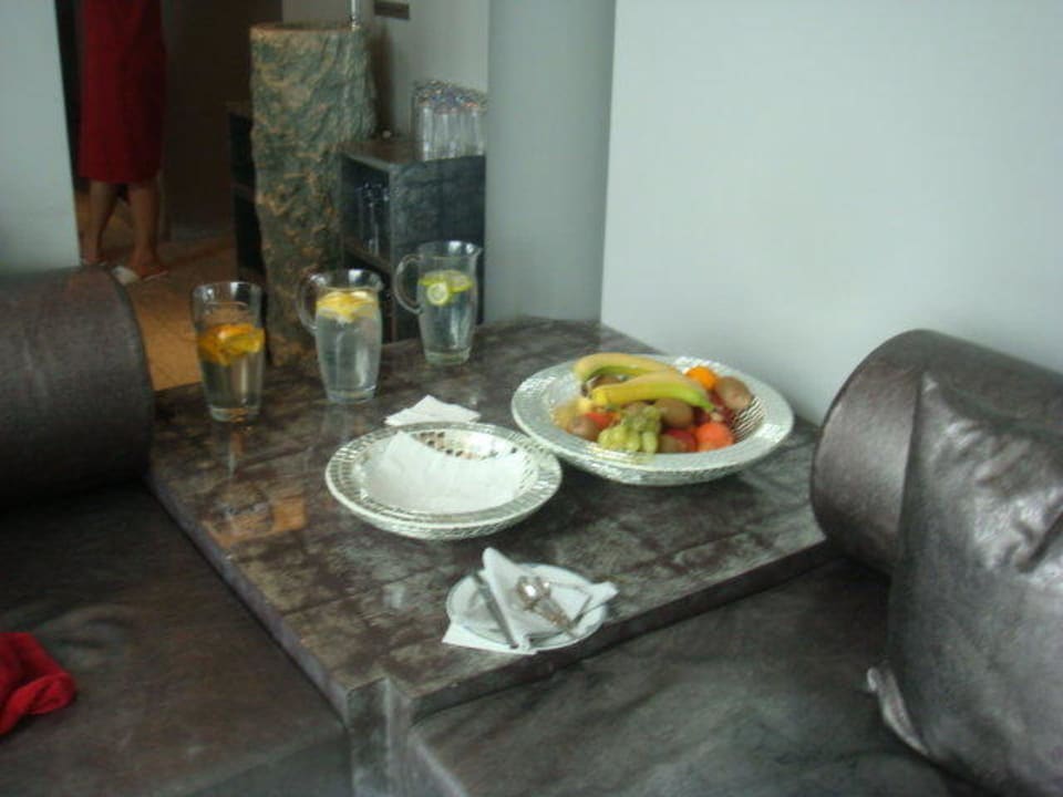 Spuntini in piscina Tschuggen Grand Hotel Arosa