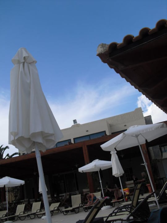 Poolanlage Hotel Atlantis Beach