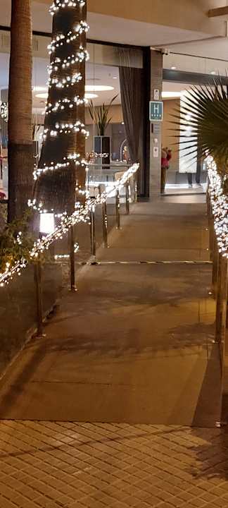 Außenansicht Hotel Riu Festival