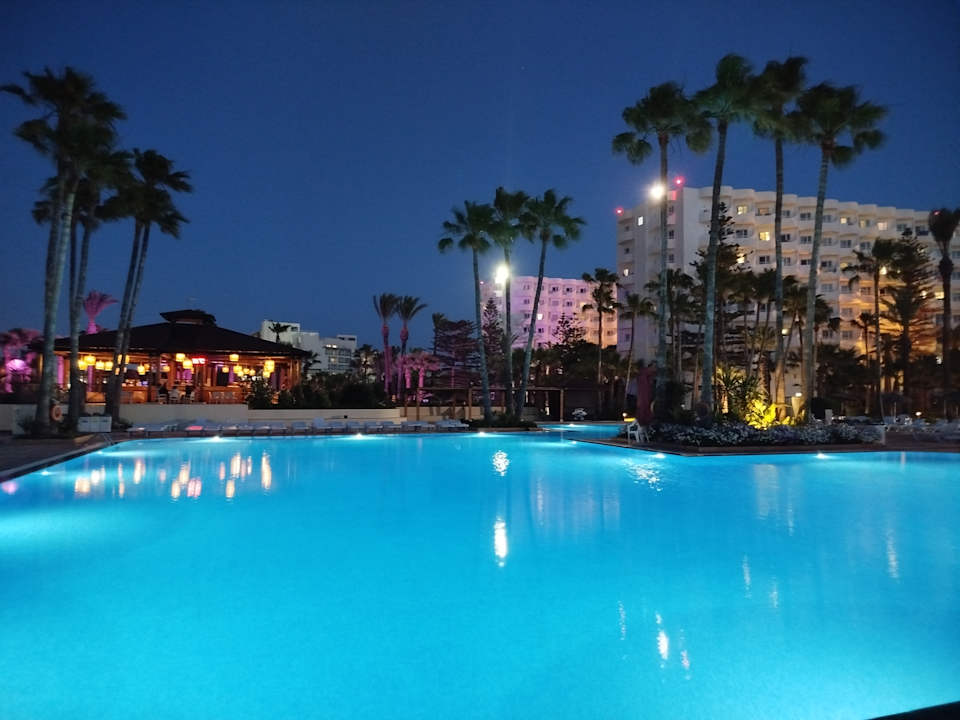 Außenansicht Sahara Beach Aquapark & Resort