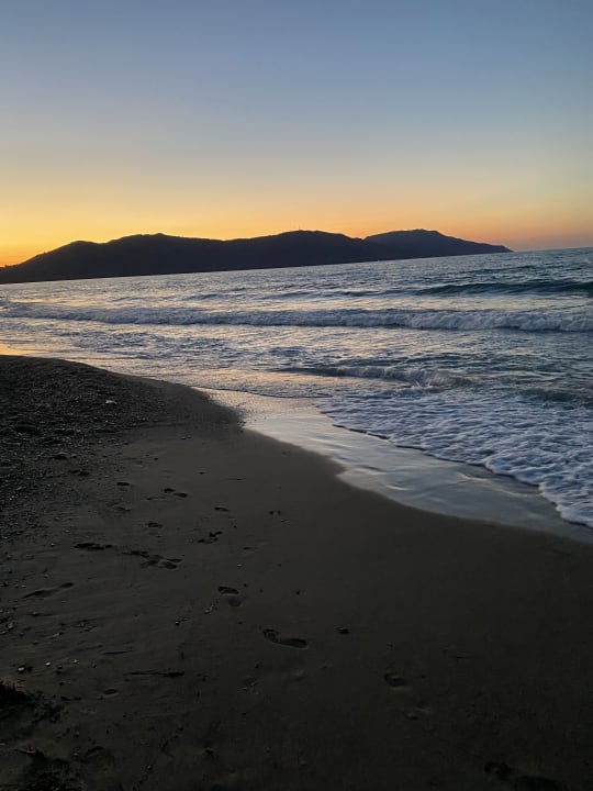 Strand Hotel Happy Days