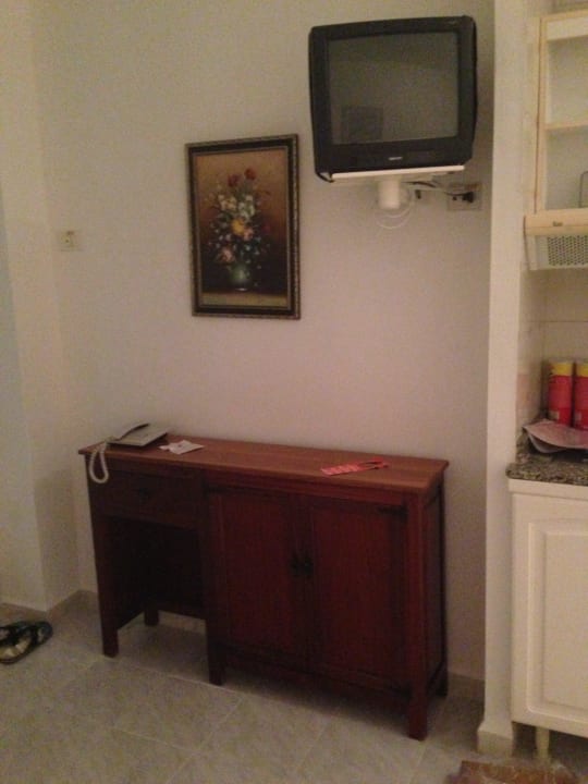 Regal und TV Hotel Europalace