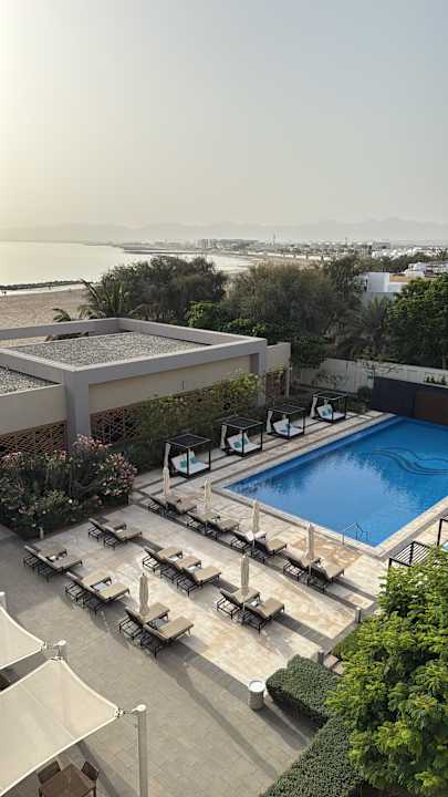 Pool Kempinski Hotel Muscat