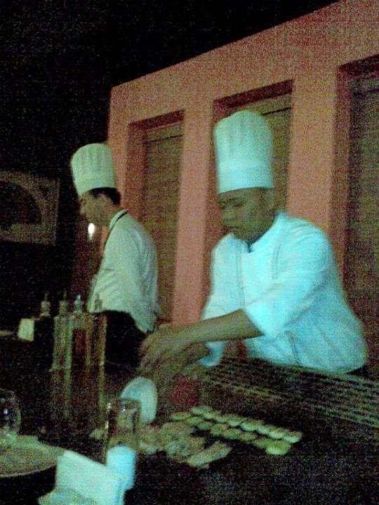 Hier wird gearbeiet PALOMA Perissia